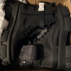 Steve Madden Thora-P Black Boot